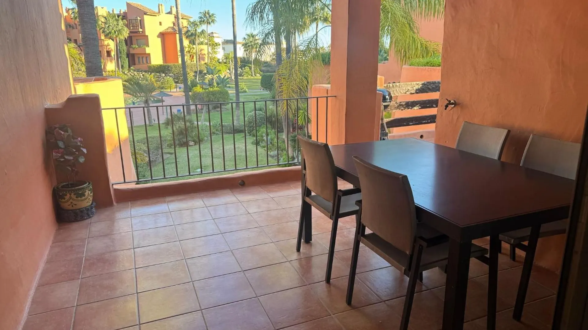 Apartamento Nueva Sotoserena Estepona 0*,