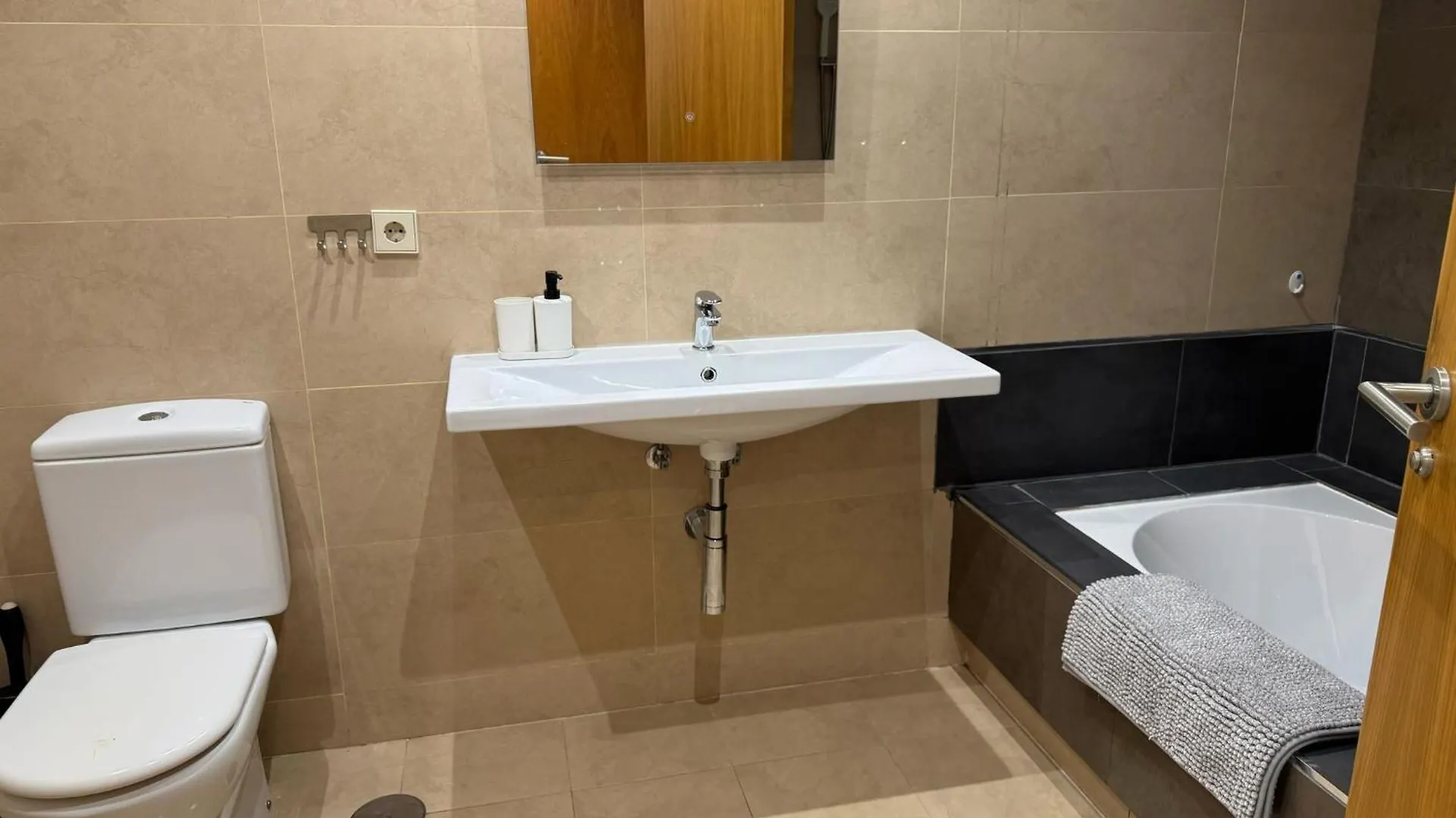 Apartamento Nueva Sotoserena Estepona 0*,